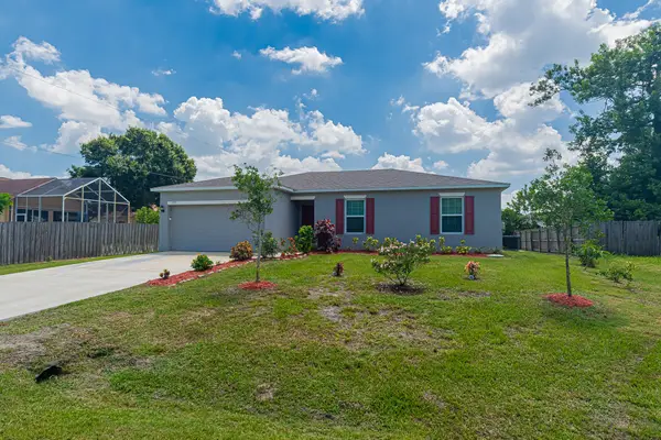 1711 SW Angelo Street, Port St Lucie, FL 34953