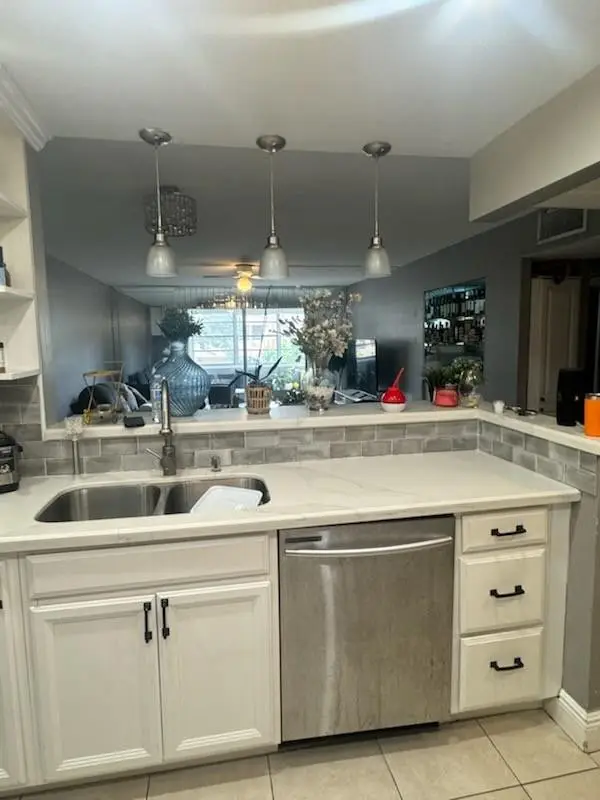 404 NW 68th Avenue #201, Plantation, FL 33317 - #2