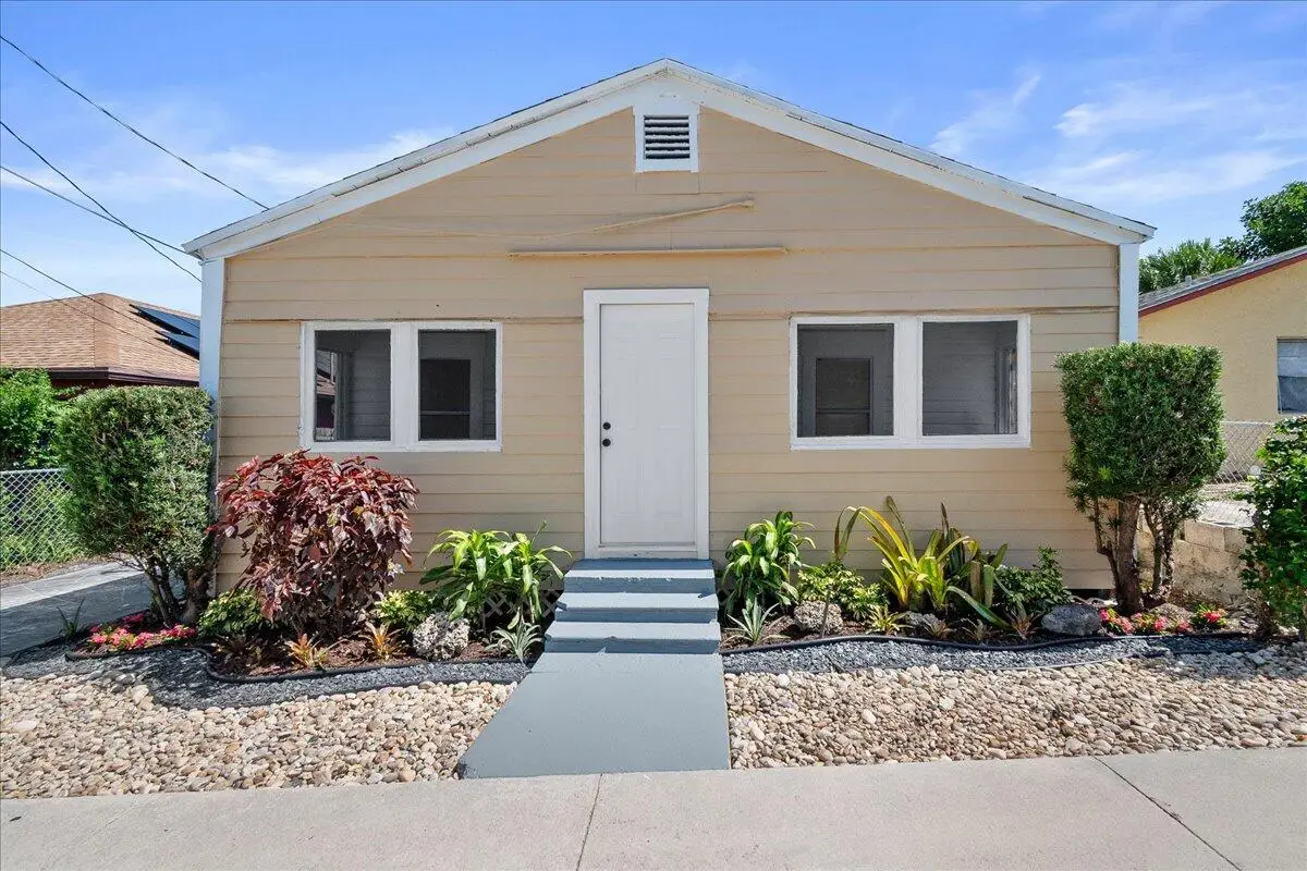 1011 22nd Street, West Palm Beach, FL 33407 - #1