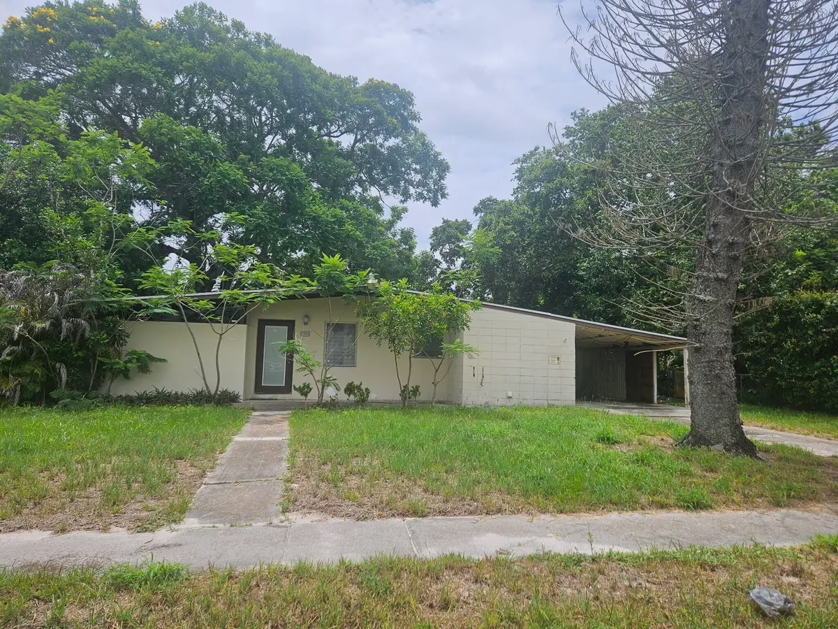 174 SE Celestia Court, Port Saint Lucie, FL 34983 - #1