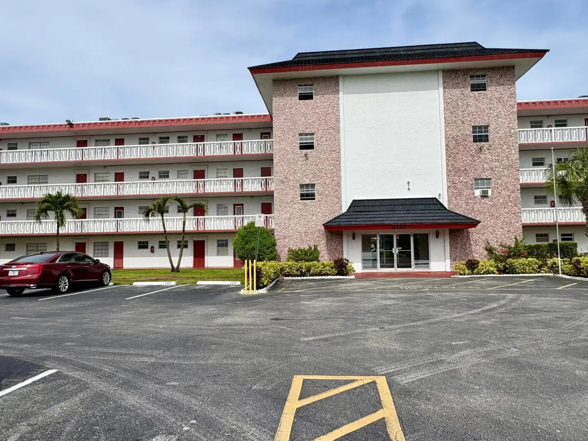 4140 NW 44th Avenue #411, Lauderdale Lakes, FL 33319 - #1