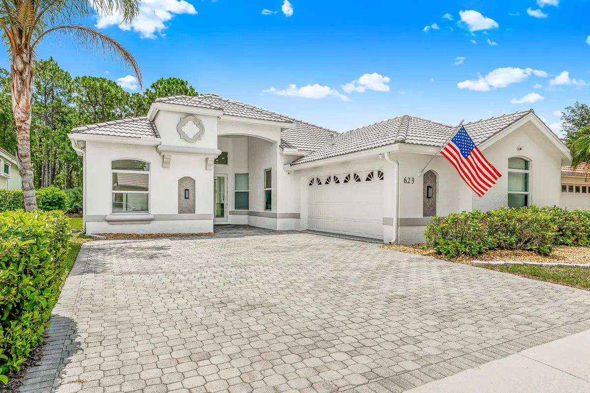 623 SW Lake Charles Circle, Port Saint Lucie, FL 34986 - #1