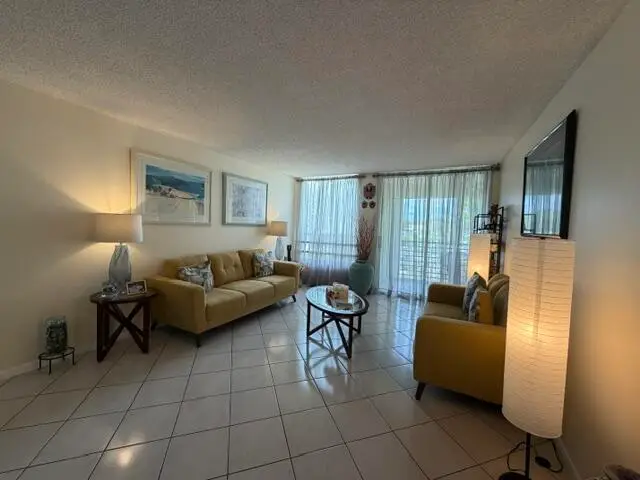 8050 W Mcnab Road #203, Tamarac, FL 33321 - #3