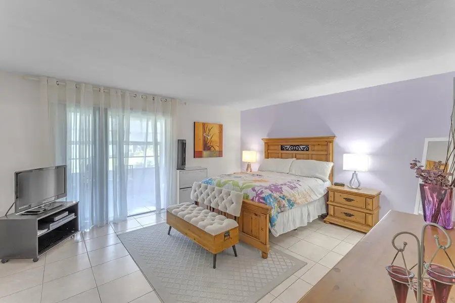 2114 Newport U, Deerfield Beach, FL 33442 - #2