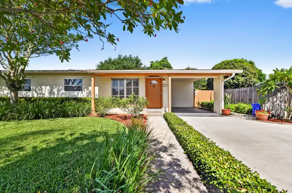 313 Poe Drive, Palm Springs, FL 33461