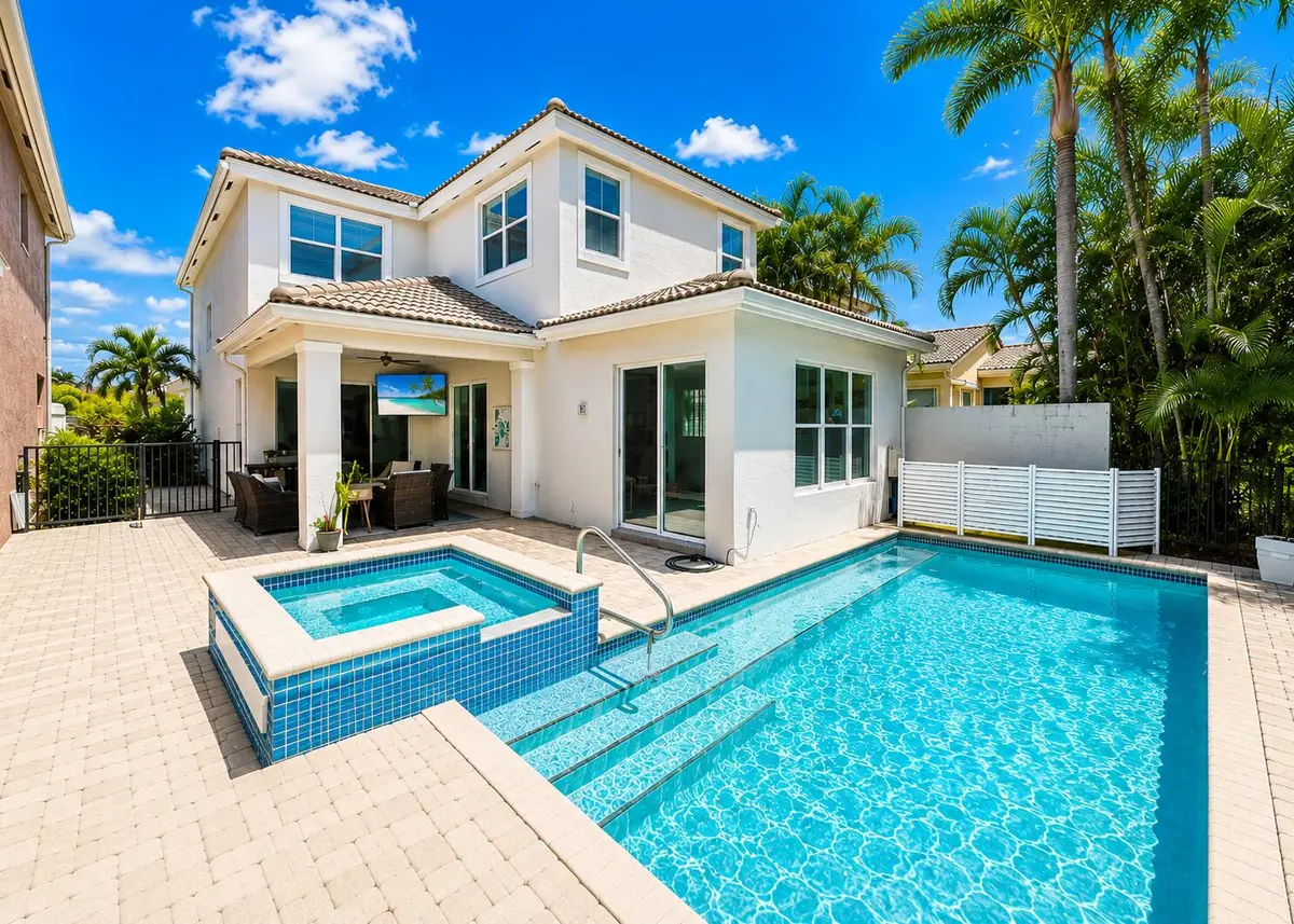 207 Isle Verde Way, Palm Beach Gardens, FL 33418 - #1