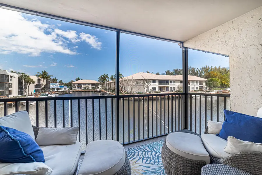 6 Royal Palm Way #211, Boca Raton, FL 33432 - #2