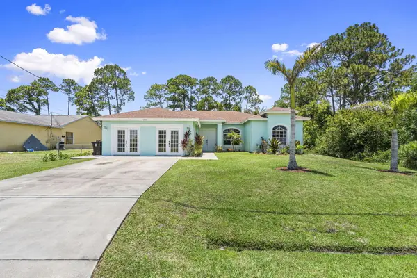 1752 SW Bonfire Terrace, Port St Lucie, FL 34953