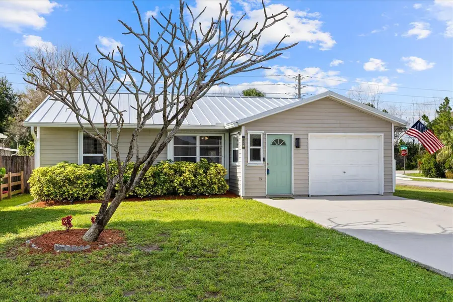 2920 SE Cypress Street, Stuart, FL 34997 - #2