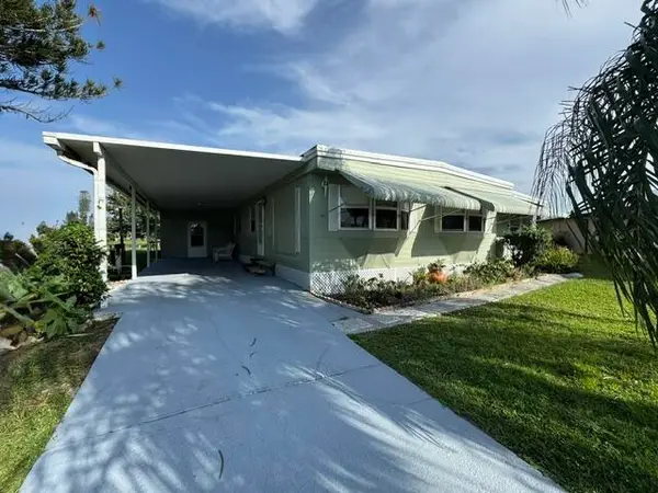 31 Grande Vista Way, Port St Lucie, FL 34952
