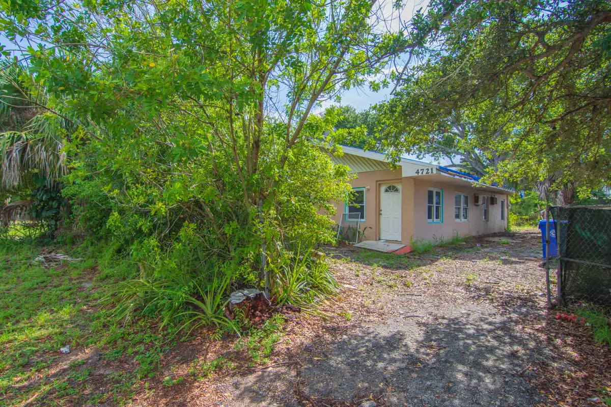 4721 28th Court, Vero Beach, FL 32967 - #1