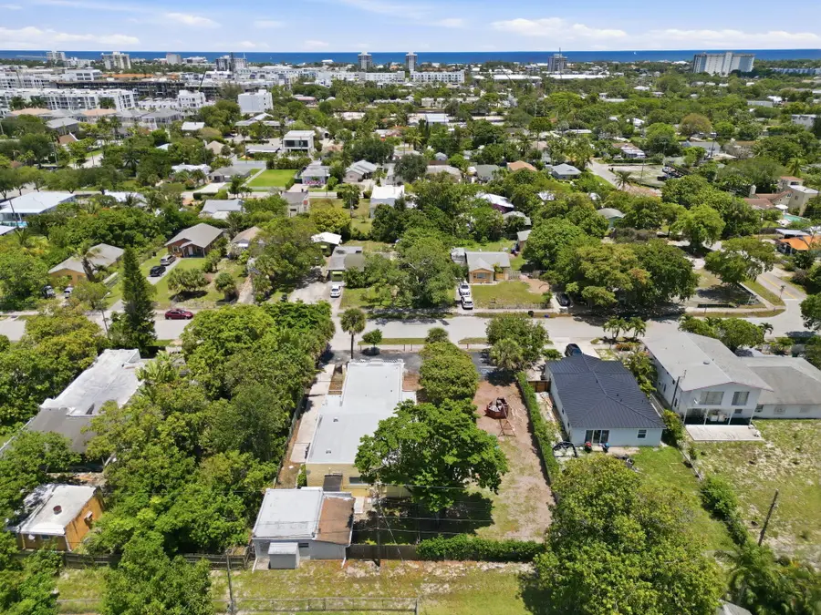 216 SW 2nd Avenue, Delray Beach, FL 33444 - #3