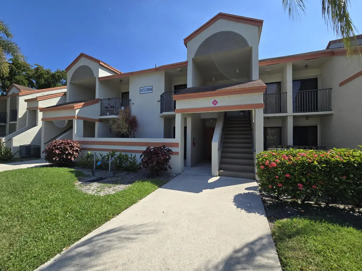 5577 Courtyard Drive, Margate, FL 33063 - #1