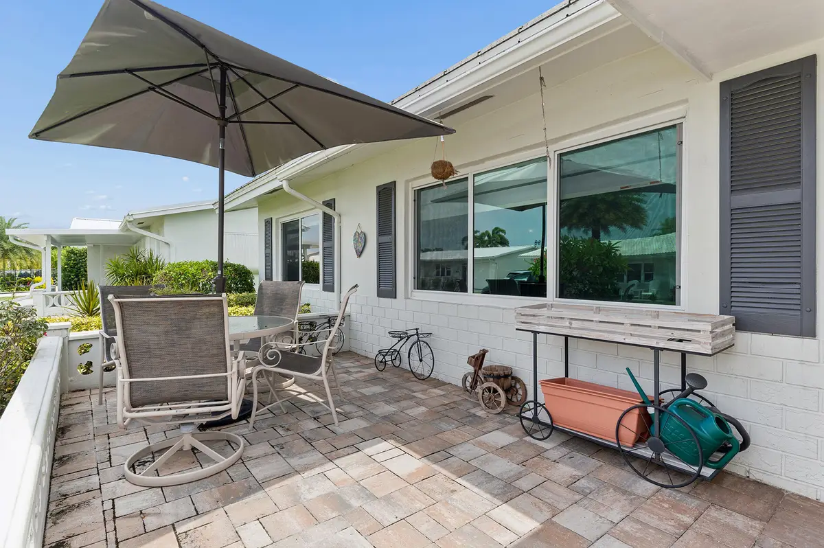709 SW 15th Street, Boynton Beach, FL 33426 - #1