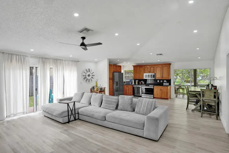 13525 NW 5th Court, Plantation, FL 33325 - #3