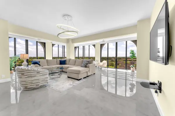 7578 Regency Lake Drive #802, Boca Raton, FL 33433