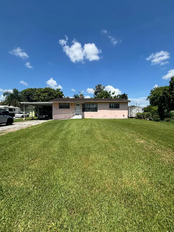 630 SE 2nd Street, Belle Glade, FL 33430