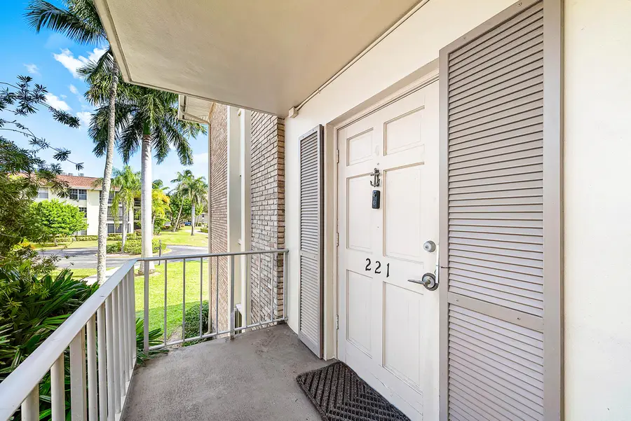 5540 Tamberlane Circle #221, Palm Beach Gardens, FL 33418 - #3