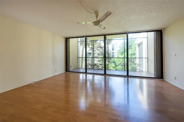 8701 SW 30th Street #211, Davie, FL 33328
