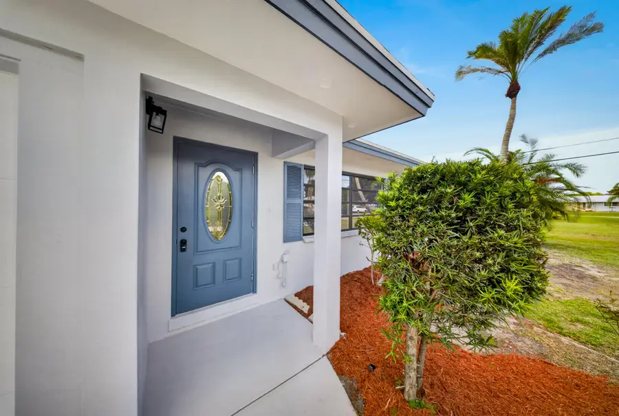 779 Lomas Street, Port Saint Lucie, FL 34952 - #3