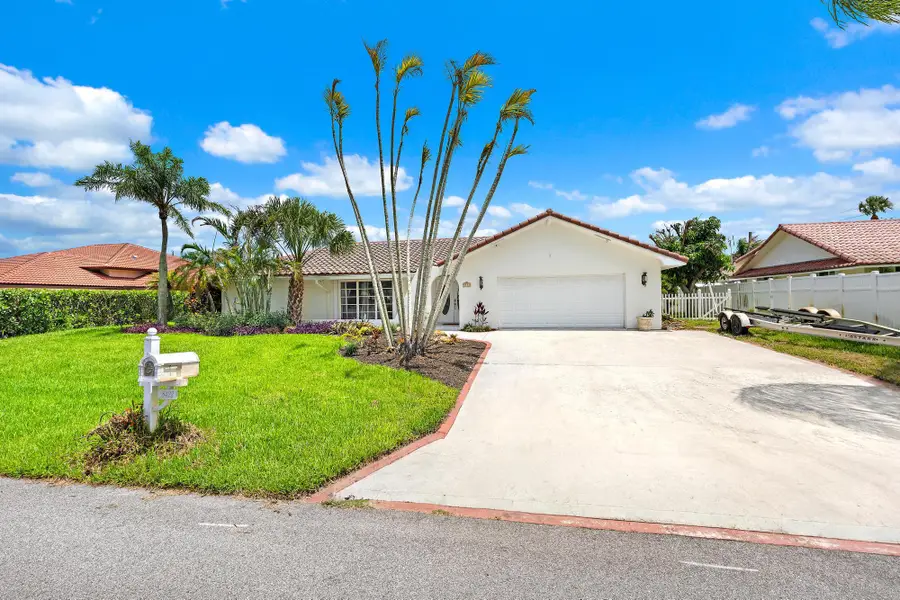 8422 SE Royal Street, Hobe Sound, FL 33455 - #3