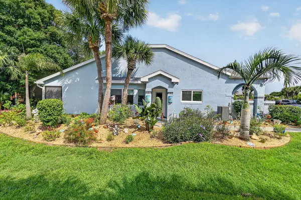 1646 SE Green Acres Circle #F101, Port St Lucie, FL 34952