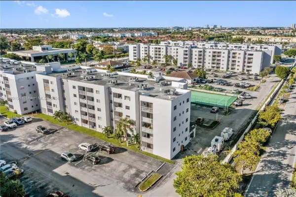 8145 NW 7th Street #208, Miami, FL 33126