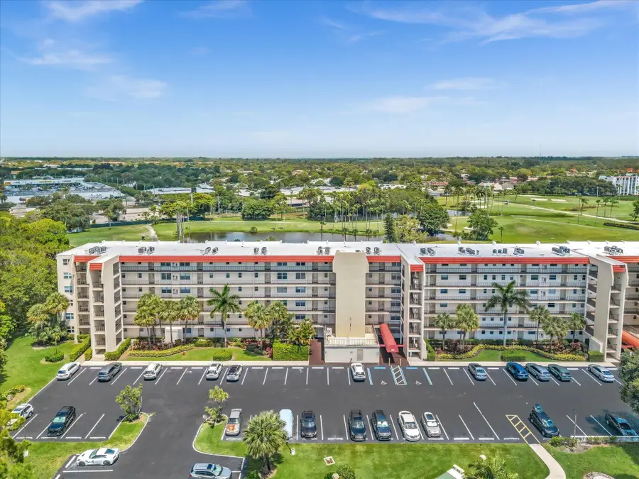 3959 Via Poinciana #104, Lake Worth, FL 33467 - #3
