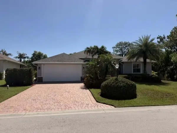 367 SW Vista Lake Drive, Port St Lucie, FL 34953
