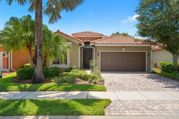 6223 Dorchester Way, Vero Beach, FL 32966