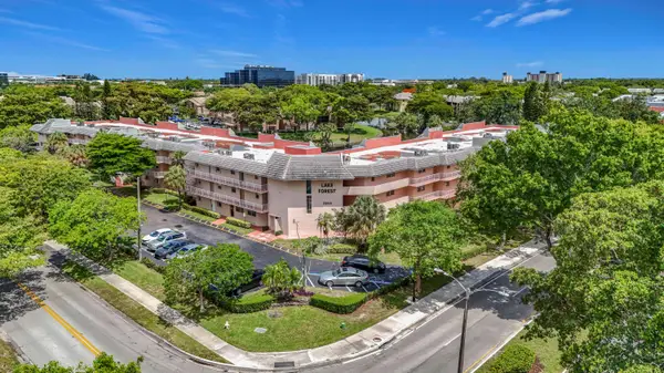 2850 Forest Hills Boulevard #212, Coral Springs, FL 33065