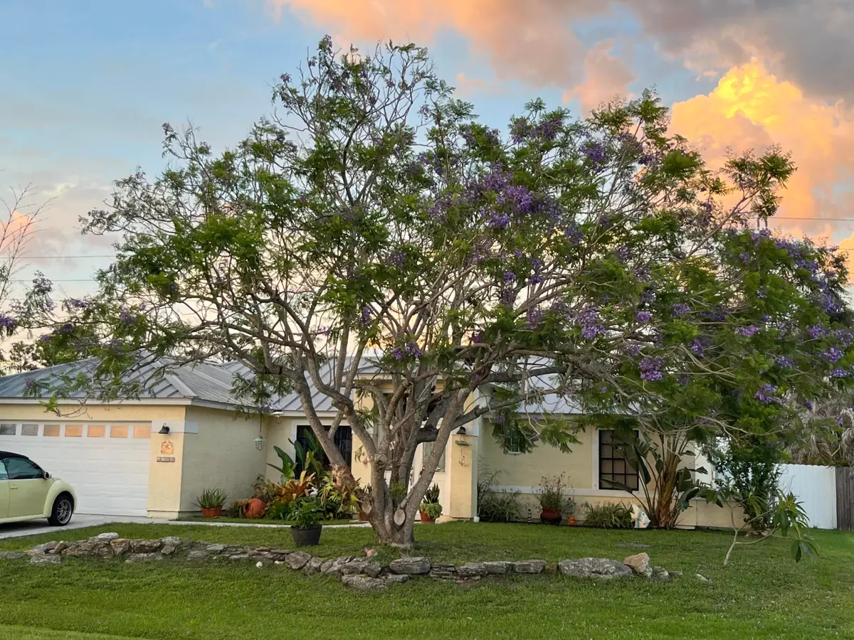 1523 SE Appamattox Terrace, Port Saint Lucie, FL 34952 - #1