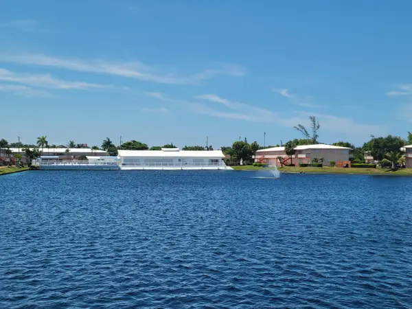 1050 SW 11th Street #L2, Hallandale Beach, FL 33009