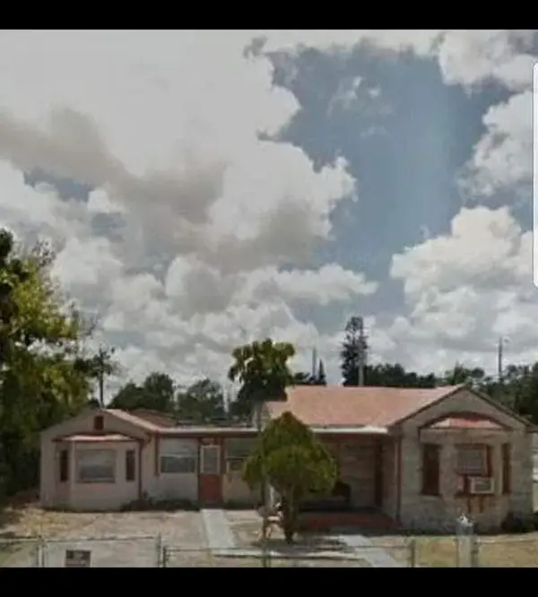 2490 NW 91st Street #A,b,c, Miami, FL 33147