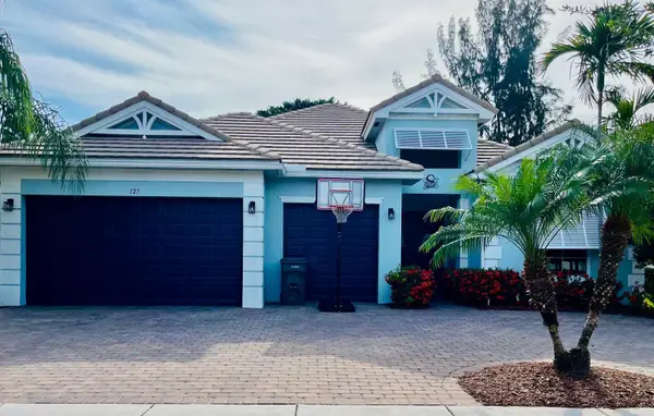 127 Palm Beach Plantation Boulevard, West Palm Beach, FL 33411