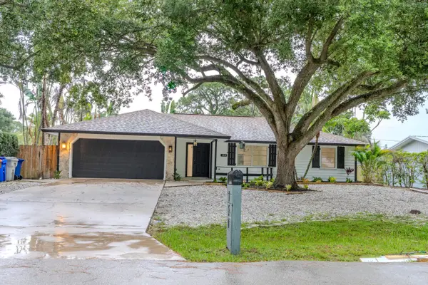 150 23rd Avenue, Vero Beach, FL 32962