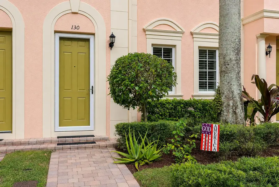 130 Lismore Lane, Jupiter, FL 33458 - #2