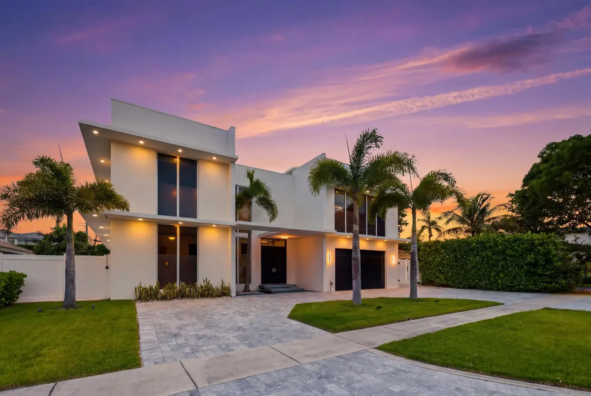 284 NE 7th Street, Boca Raton, FL 33432 - #1