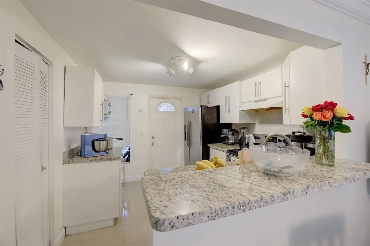 3777 NW 78th Avenue #10d, Hollywood, FL 33024 - #1