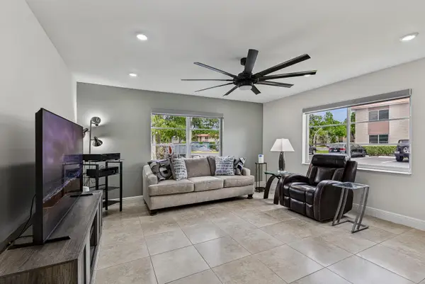 9 NE 19th Court #C112, Wilton Manors, FL 33305