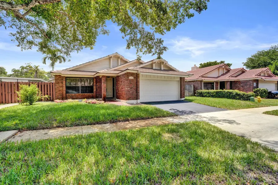 3375 W Point Drive, Cooper City, FL 33026 - #2