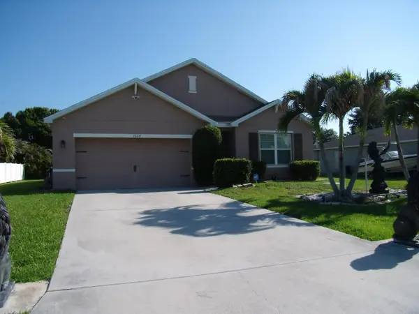 1229 SW Albenga Avenue, Port St Lucie, FL 34953