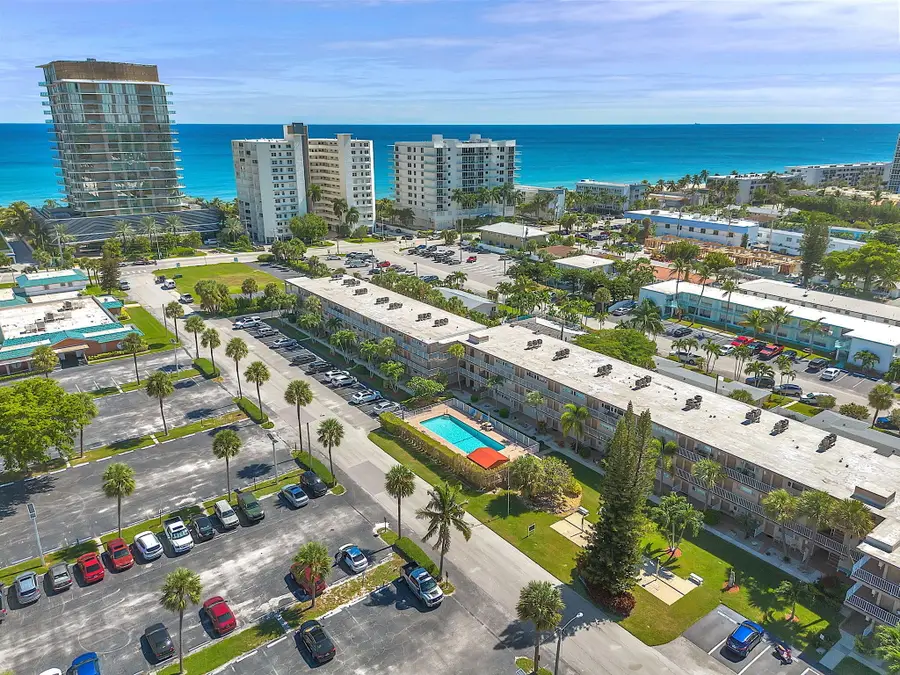 3200 NE 7th Court #202b, Pompano Beach, FL 33062 - #3