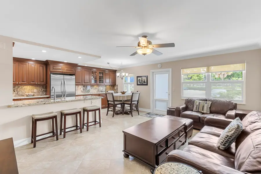 1005 Islewood D #1005, Deerfield Beach, FL 33442 - #3