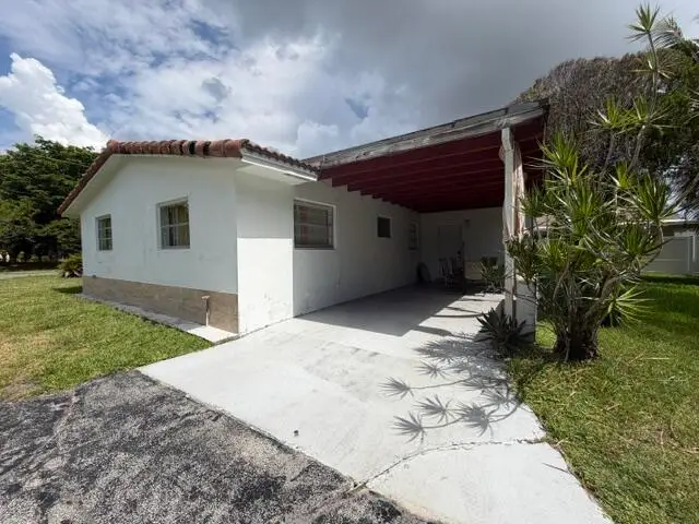 210 NE 5th Avenue, Dania Beach, FL 33004 - #3