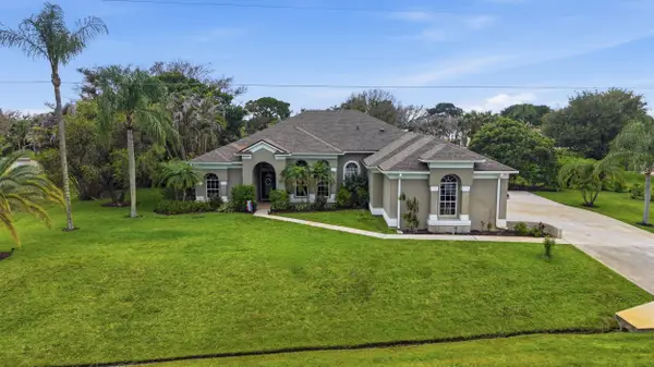 2598 SE Hamden Road, Port St Lucie, FL 34952