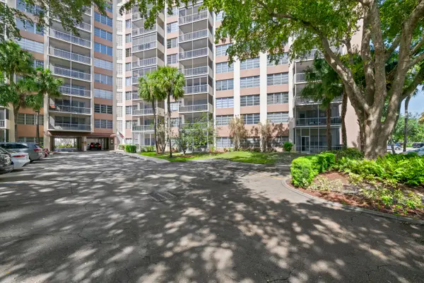 10777 W Sample #207, Coral Springs, FL 33065