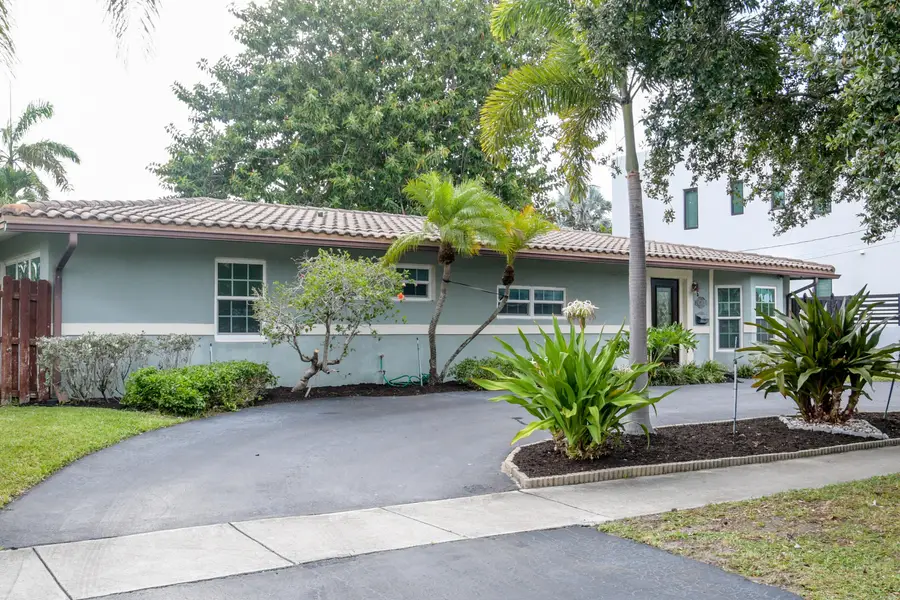 4931 NE 27th Avenue, Lighthouse Point, FL 33064 - #2