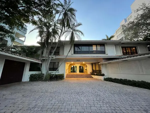 325 Sunset Drive #A, Fort Lauderdale, FL 33301