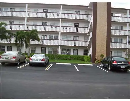 2036 Cornwall B #2036, Boca Raton, FL 33434